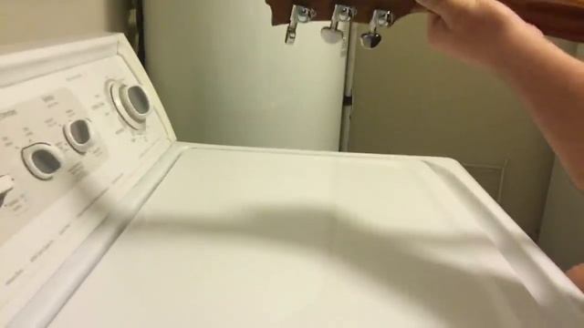 On The Road Again/Wash A Load Again starring my White Trash Washer смотреть онлайн