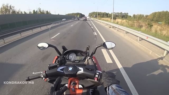 BMW C650 Sport обзор. Уровень крутизны = TMAX смотреть онлайн