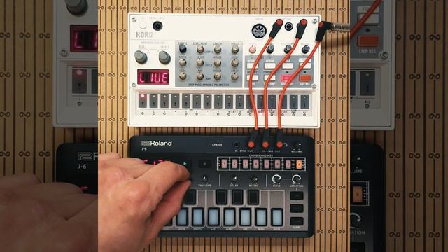 Roland J-6 Micro Liveset With Korg Volca Sample