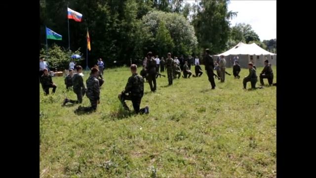 Показательное выступление курсантов военно-патриотических сборов 