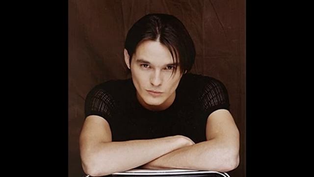 Влад Сташевский - Тише смотреть онлайн