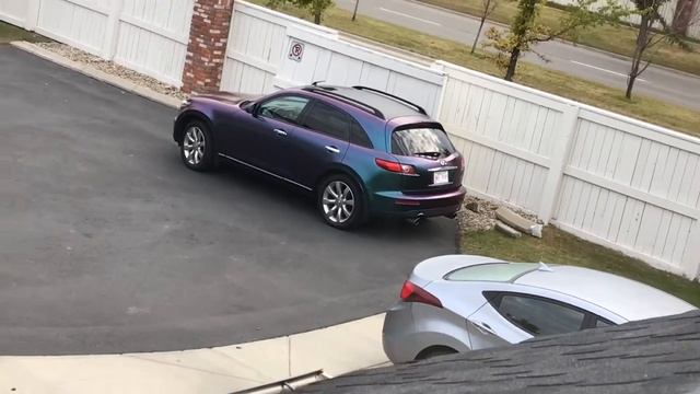 Infiniti fx35 chameleon vinyl wrapped. смотреть онлайн