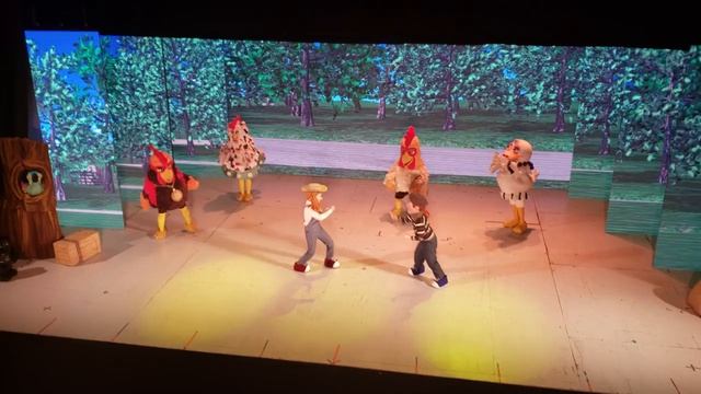 La Granja De Zenon Teatro Broadway