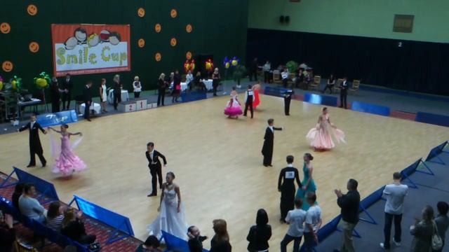 Танго+В.Вальс Юниоры финал смотреть онлайн