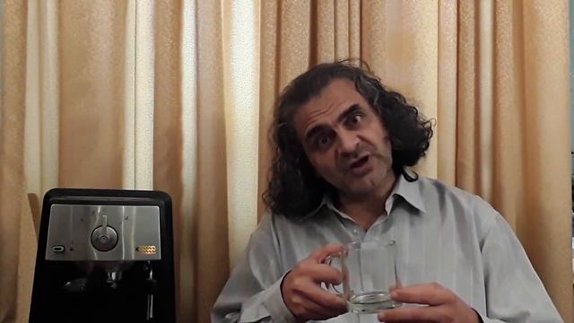 Как в кофе экспрессо размешать сахар сохранив пенку? смотреть онлайн