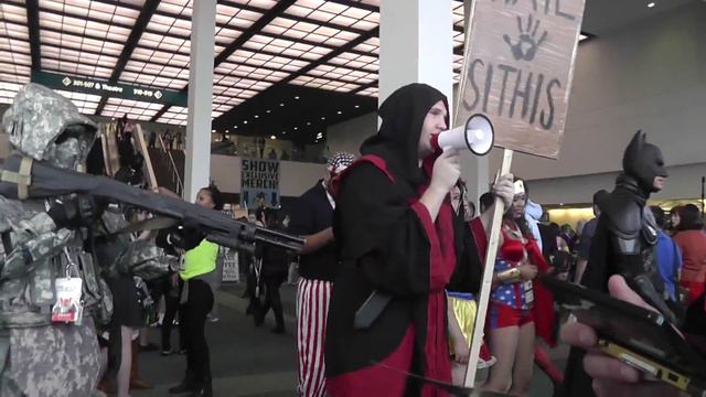 SKYRIM DARK BROTHERHOOD PREACHING - Comikaze 2015