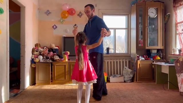 ДЕНЬ РОЖДЕНИЯ АМИНЫ//ПОДАРКИ ДЕТЯМ// смотреть онлайн