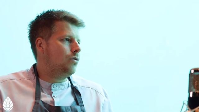 Nicolai Pedersen discusses the pros and cons of different routes into the resturant industry. смотреть онлайн