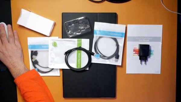 UPERFECT Portable Monitor 15.6" unboxing with how it works with your own monitor #portablemonitor