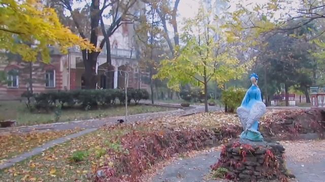 Verona in the magic autumn park/Верона в волшебном осеннем парке смотреть онлайн