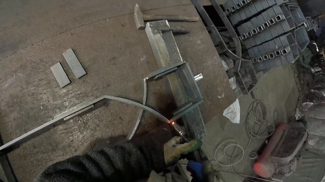 Балясина из полосы смотреть онлайн