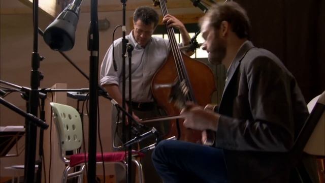 Yo-Yo Ma, Stuart Duncan, Edgar Meyer, Chris Thile - Attaboy (Live) смотреть онлайн