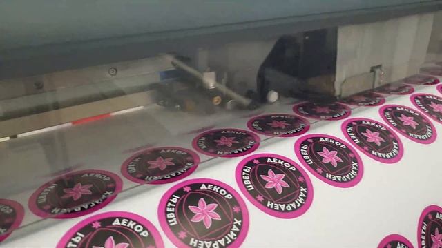 Печать наклеек и стикеров на пленке по-штучно смотреть онлайн