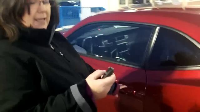 2013 Chevrolet Camaro ZL1 walkaround at Apple Chevrolet, Tin смотреть онлайн