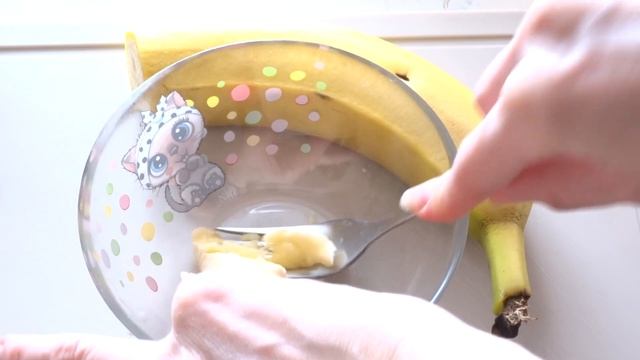 ТОЛЬКО с 1 НАТУРАЛЬНЫМ ИНГРЕДИЕНТОМ устраняет # морщины и # осветляет кожу увлажняет с 1 применения смотреть онлайн