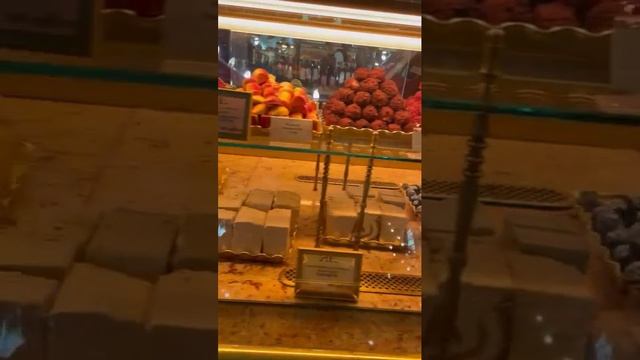 Санкт-Петербург. Гастроном Елисеевых на Невском проспекте