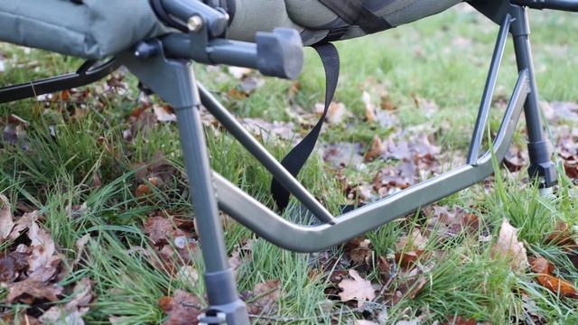 Bed Chair Green Line Evo - Carp Design - Pêche de la Carpe смотреть онлайн