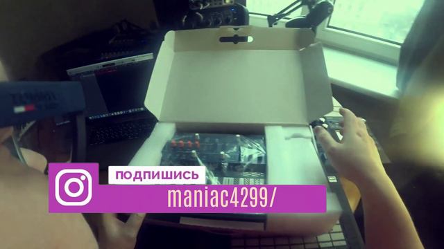 Распаковка Arturia Microfreak смотреть онлайн