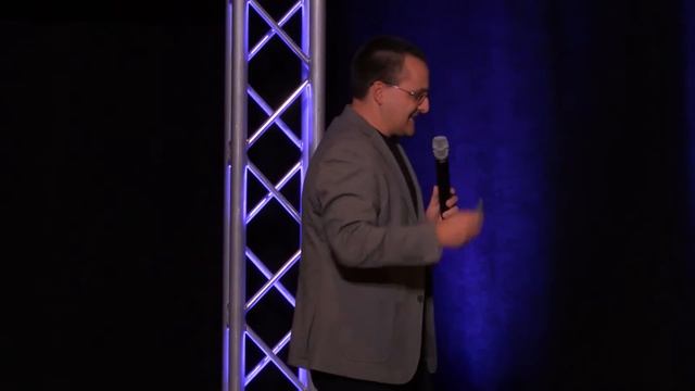 Alberto Cairo - How Charts Lie: Getting Smarter About Visual Information смотреть онлайн