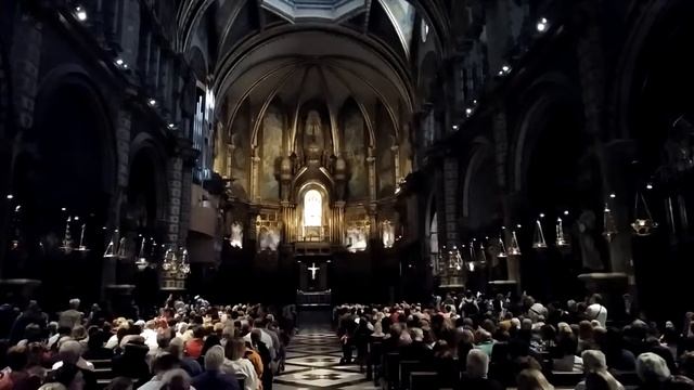 Черная Мадонна в Испанской Каталонии, гора Монсеррат, церкви 1000 лет смотреть онлайн