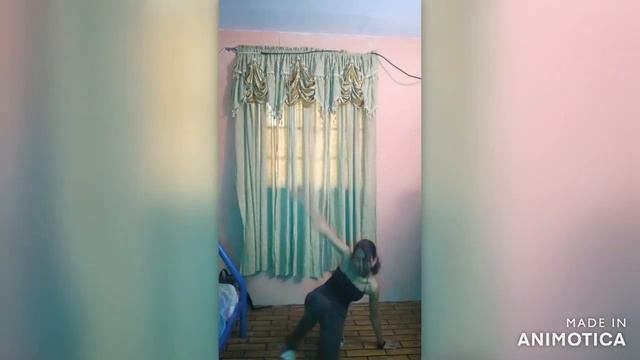 STRAY KIDS THUNDEROUS (DANCE COVER) смотреть онлайн