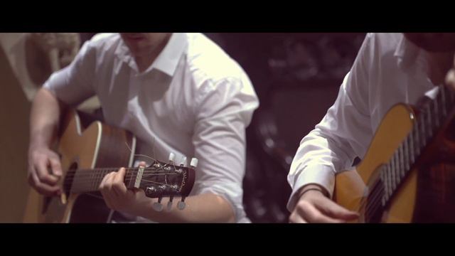 Nylon and Steel Live Acoustic Guitar Duo Band West Yorkshire - AliveNetwork.com смотреть онлайн