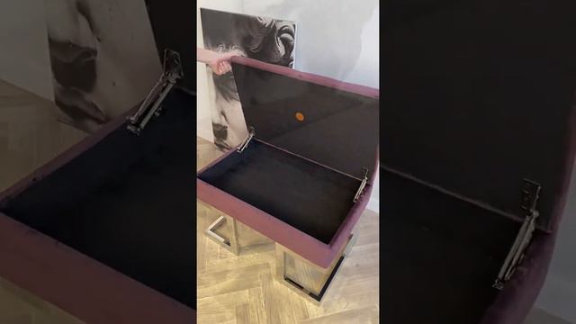 Банкетка на каркасе из нержавеющей полированной стали Ткань Краш 16 смотреть онлайн
