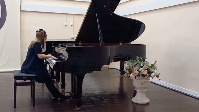 С. Прокофьев "Шествие кузнечиков" из цикла "Детская музыка" смотреть онлайн