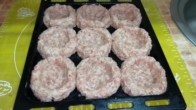 А КАК ВАМ ТАКИЕ ТЕФТЕЛИ? НЕПРИВЫЧНО? А СЕМЬЯ В ВОСТОРГЕ! ЕШЬ ВКУСНО, ПОЛЕЗНО И ХУДЕЙ! смотреть онлайн