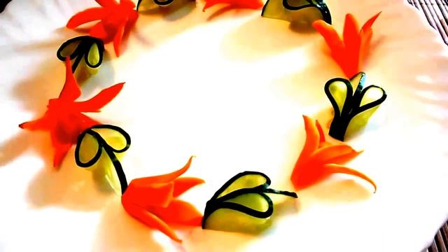 4 ЛАЙФХАКА КАК КРАСИВО НАРЕЗАТЬ МОРКОВЬ! ЦВЕТЫ ИЗ МОРКОВИ! УКРАШЕНИЯ ИЗ ОВОЩЕЙ! смотреть онлайн
