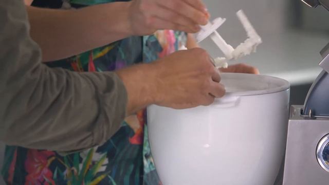 Kenwood AT957 Ismaskine: Cremet is året rundt på din røremaskine смотреть онлайн