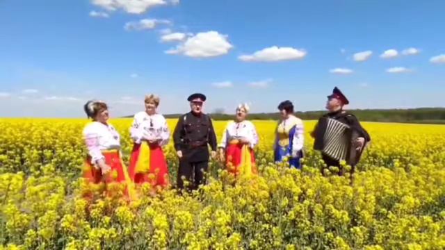 Народный самодеятельный вокальный ансамбль "Горлица"-" Дороженька" смотреть онлайн