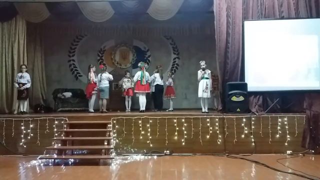Казка Гуси-Лебеді 4-Б,НВК №12,м.Рівне смотреть онлайн