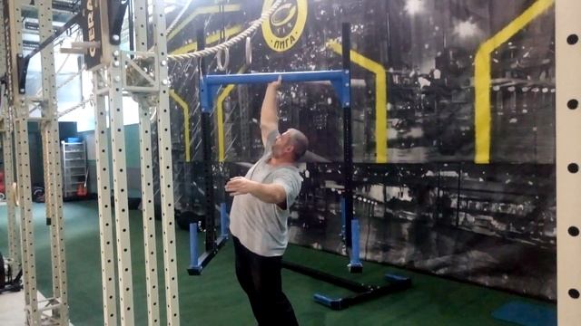 Вадим всерьёз взялся за йок! ONE-HAND YOKE PRESS! Vadim Ischeykin. смотреть онлайн