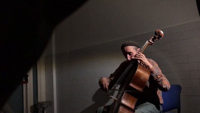 Tristan Honsinger Live at Ex Forno D'Antonio смотреть онлайн
