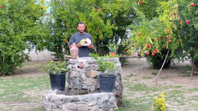 AN EXCEPTIONAL DAY IN THE VILLAGE! GRANDMA COOKING FISH IN AN OLD METHOD! VILLAGE PEOPLE LIFE смотреть онлайн