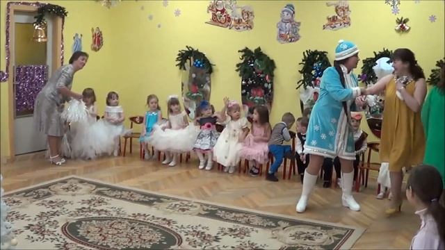 Новый год 2016 у Алисы в детском саду смотреть онлайн