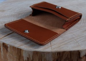 Визитница из кожи ручной работы. Картхолдер из натуральной кожи. Хороший подарок на день рождения