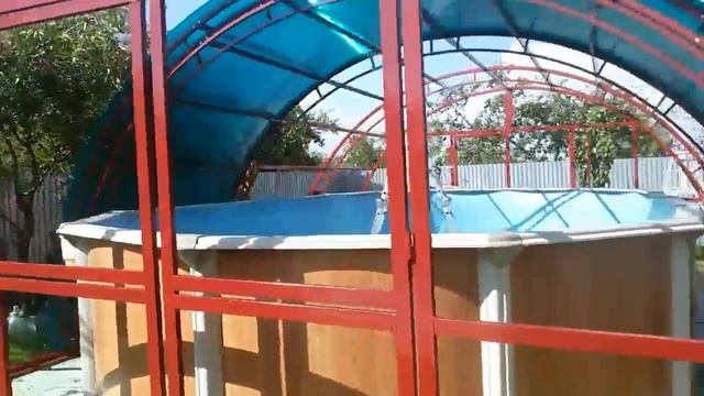 откатной навес над бассейном смотреть онлайн