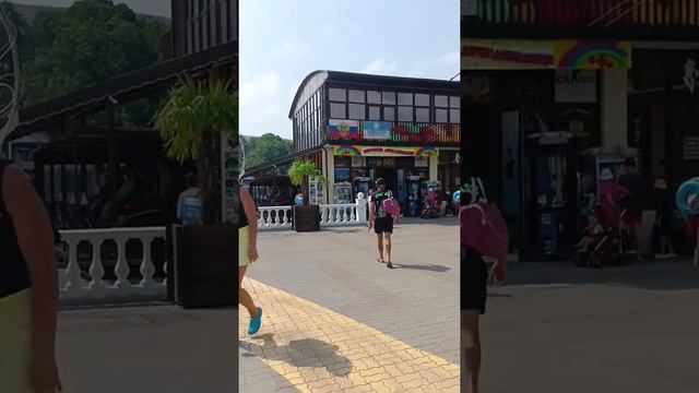 Кабардинка.16.08.2022.Центральная аллея.Центральный пляж. смотреть онлайн