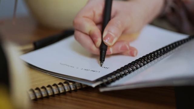 Bye bye paper waste - Bambook Review Ecossentials смотреть онлайн