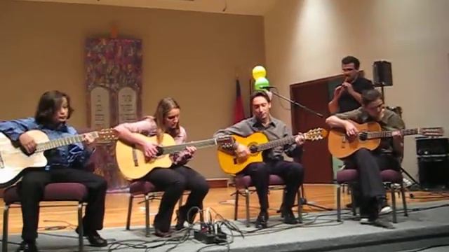 Classic Guitar Quartet (D. Koncevaya, M. Sychov, Y. Yukhvidin, M. Tseitlin) смотреть онлайн