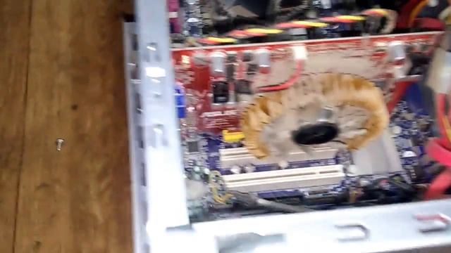 почему тормозит и шумит компьютер смотреть онлайн