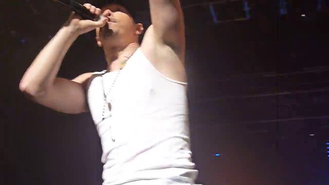 Donnie Wahlberg I Got It/Rise N Grind Foxwoods 5-22-10 смотреть онлайн