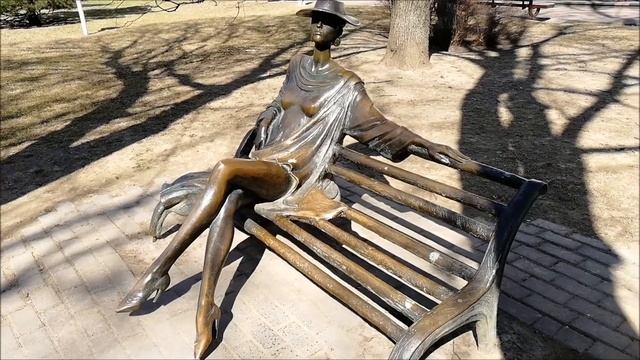 БЕЛАРУСЬ. МИНСК.ЖЕЛЕЗНОДОРОЖНЫЙ ВОКЗАЛ.ЧИСТОТА ГОРОДА ОСЛЕПИТ ВАС! смотреть онлайн