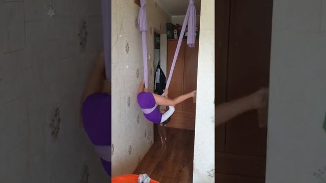 Упражнения на гамаке смотреть онлайн