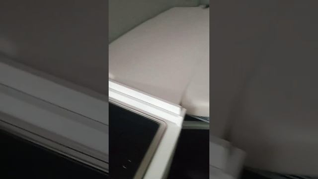 Кемпер WV Grand California как изглежда отвътре и колко струва в Германия. смотреть онлайн