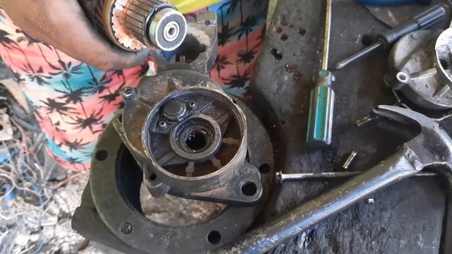 HOw to REPAIR starter of (4D56) or STAREX смотреть онлайн