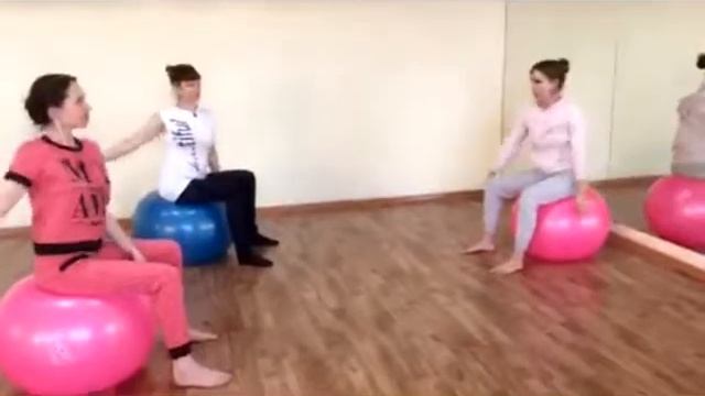 Svetlana Lavrentyeva FittBall Pilates смотреть онлайн