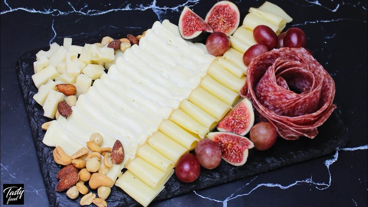 СЫРНАЯ ТАРЕЛКА! Вариант Красивой Подачи Сыра на Праздник! смотреть онлайн